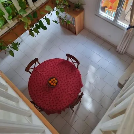 Petite Maison Climatisee A 2 Pas De La Mer Semesterbostad Six-Fours-les-Plages