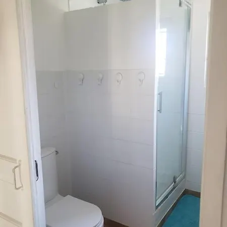 Petite Maison Climatisee A 2 Pas De La Mer Semesterbostad